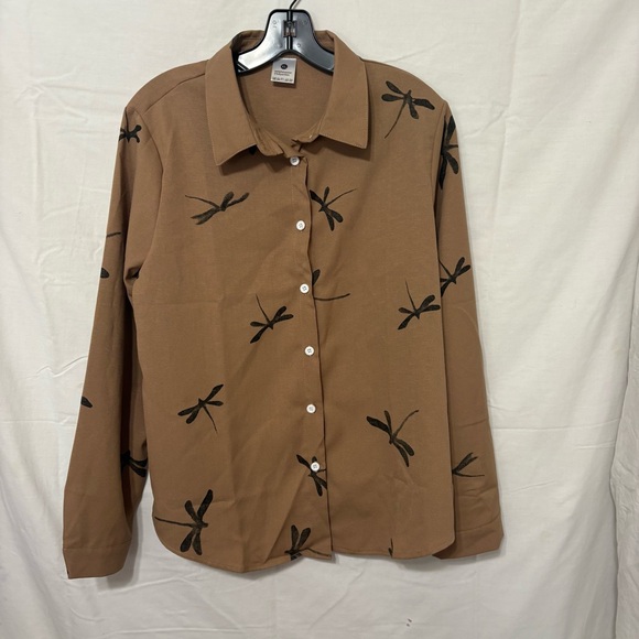 Women's long-sleeve button-down shirt with a dragonfly print. - Picture 2 of 9